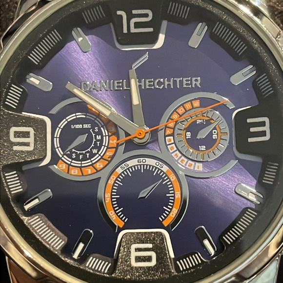 Daniel Hechter Men’s Atlas Watch Near New worn only once. - Picture 3 of 11